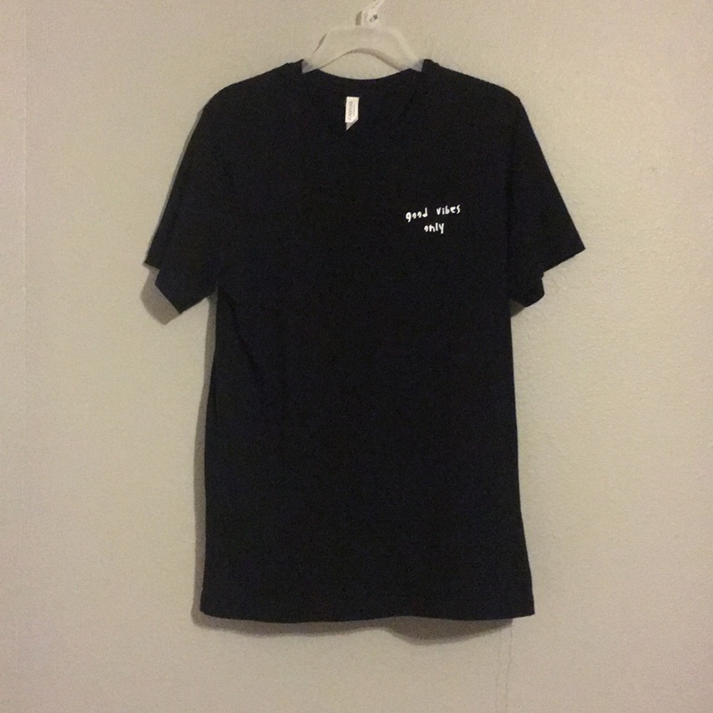 “Good Vibes Only” Graphic T-Shirt